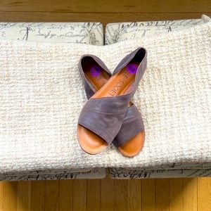 Sole Society Colvan Leather Sandals for Women - Brown